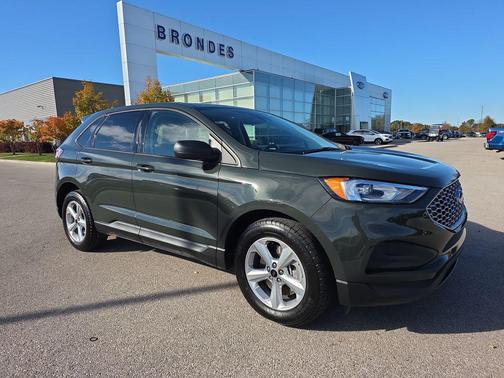 2024 Ford Edge SE
