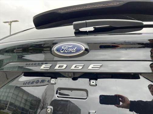 2024 Ford Edge ST