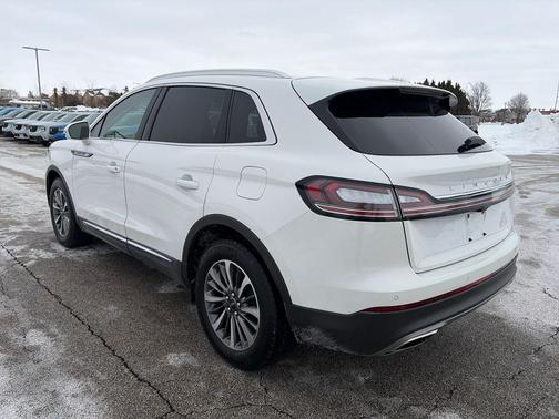 2022 Lincoln Nautilus Standard