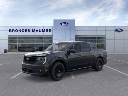 Shadow Black 2026 Ford Maverick Lobo