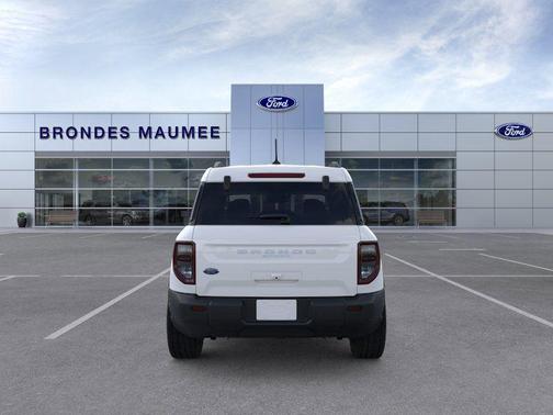 Oxford White 2026 Ford Bronco Sport Big Bend