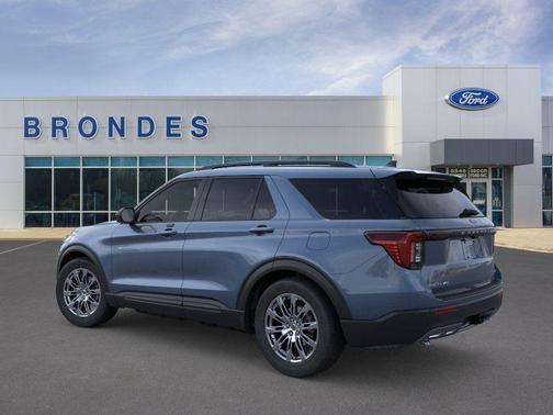 Vapor Blue Metallic 2026 Ford Explorer Active