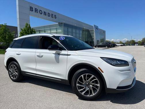 2022 Lincoln Corsair Standard