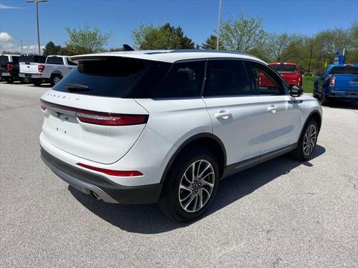 2022 Lincoln Corsair Standard