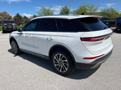 2022 Lincoln Corsair Standard