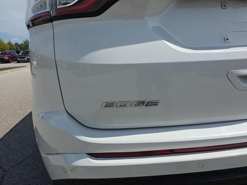 2018 Ford Edge Sport