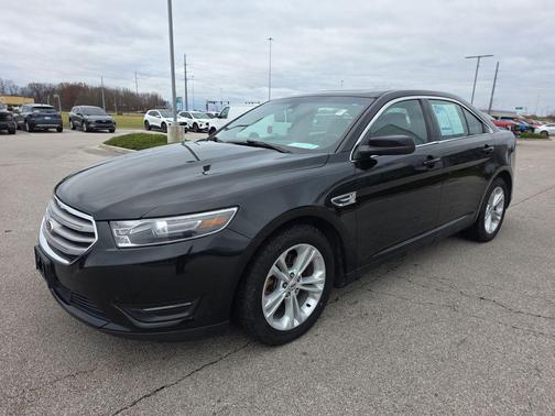 2015 Ford Taurus SEL