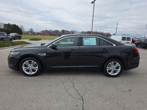 2015 Ford Taurus SEL