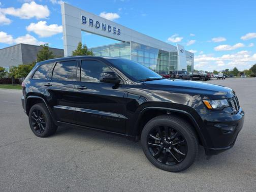 2020 Jeep Grand Cherokee Altitude
