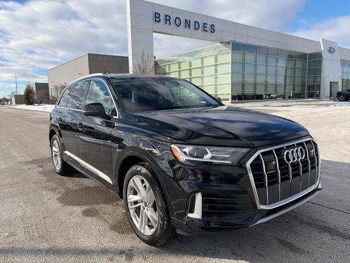 2023 Audi Q7 55 Premium Plus