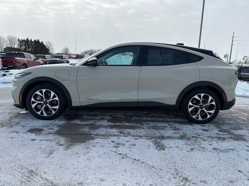 Desert Sand 2025 Ford Mustang Mach-E Select