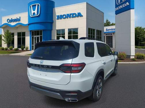 Platinum White Pearl 2026 Honda Pilot EX-L