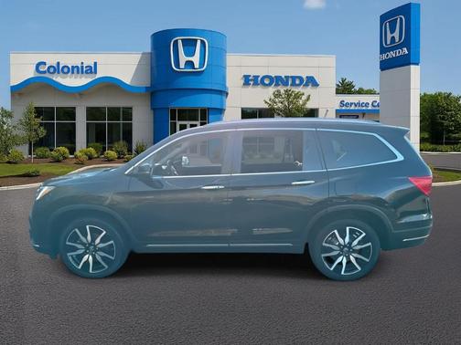 2021 Honda Pilot Touring 8-Passenger