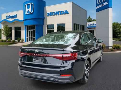 2025 Volkswagen Jetta 1.5T SE
