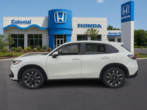 Platinum White Pearl 2027 Honda HR-V EX-L