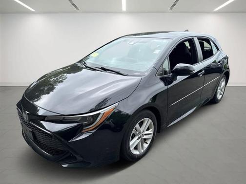 2022 Toyota Corolla Hatchback SE