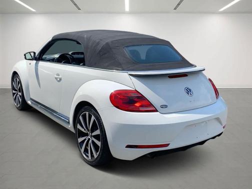 2013 Volkswagen Beetle 2.0T