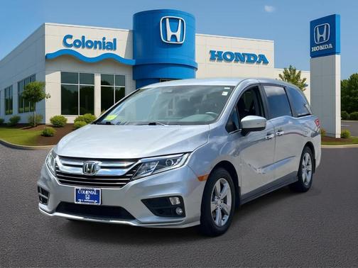 Lunar Silver Metallic 2018 Honda Odyssey EX
