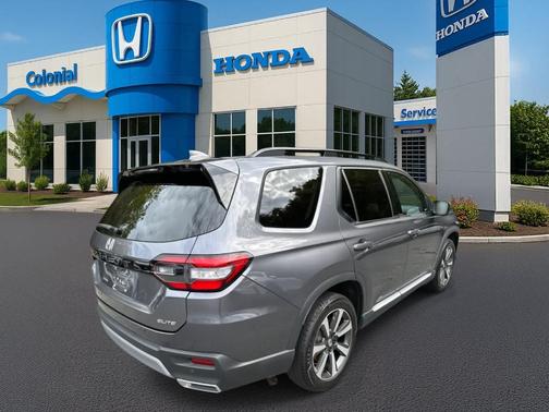 2023 Honda Pilot Elite