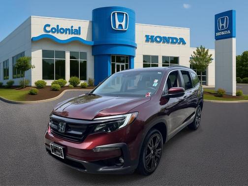 Deep Scarlet Pearl 2022 Honda Pilot Special Edition