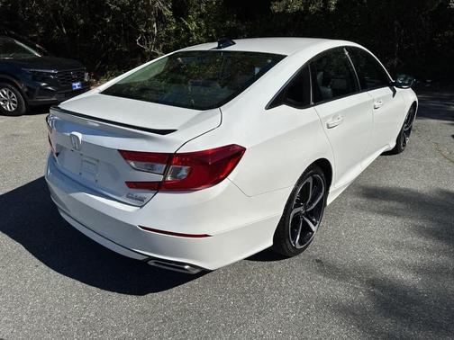 2022 Honda Accord Sport SE