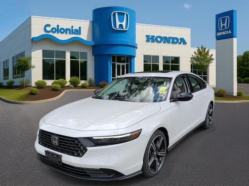 Platinum White Pearl 2026 Honda Accord SE