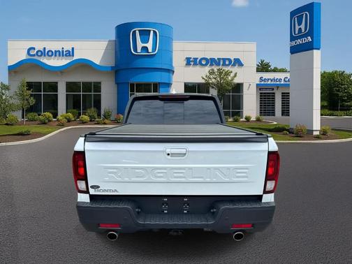 Platinum White Pearl 2025 Honda Ridgeline Black Edition