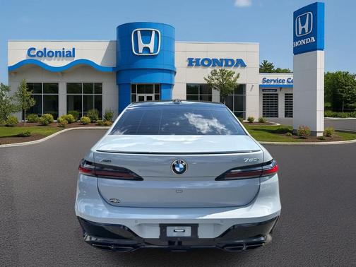 2023 BMW 760 760i xDrive