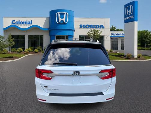White Diamond Pearl 2018 Honda Odyssey EX-L