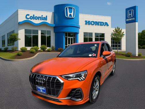 Pulse Orange 2023 Audi Q3 45 S line Premium