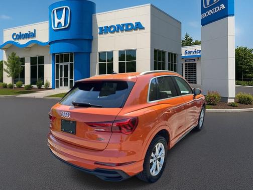 Pulse Orange 2023 Audi Q3 45 S line Premium