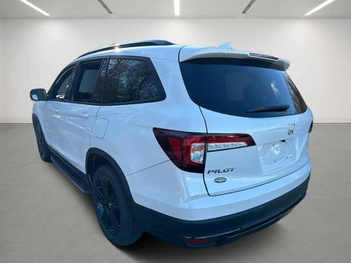 2022 Honda Pilot Black Edition