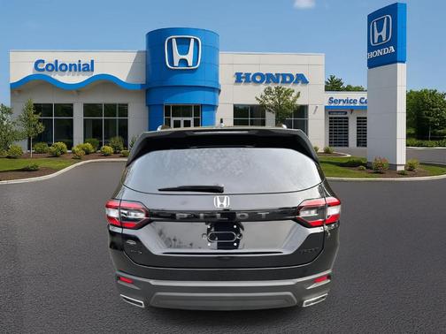 2025 Honda Pilot Sport