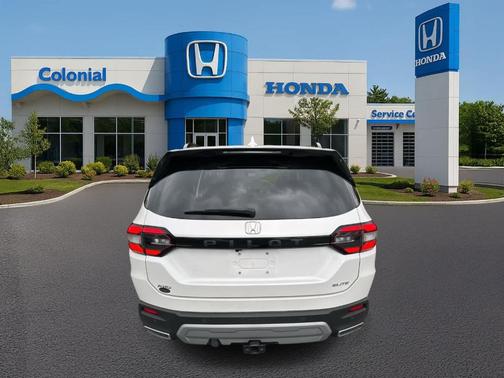 2023 Honda Pilot Elite