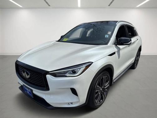 2022 INFINITI QX50 Luxe