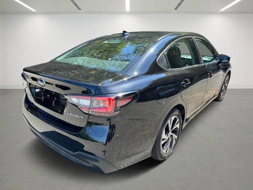 2022 Subaru Legacy Premium