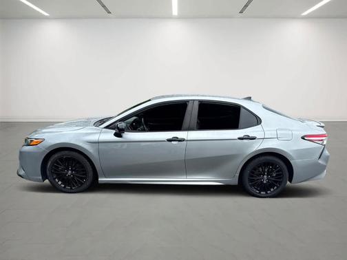 2020 Toyota Camry SE Nightshade