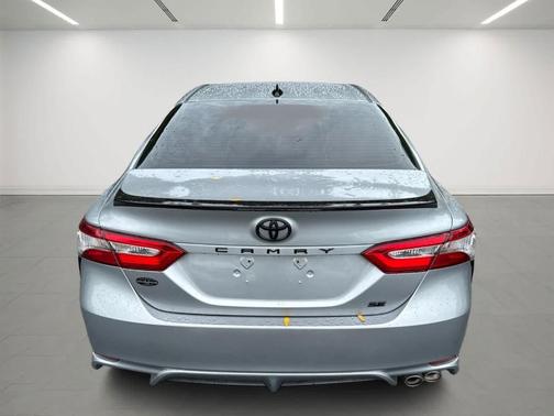 2020 Toyota Camry SE Nightshade