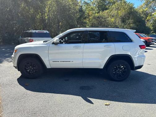 2022 Jeep Grand Cherokee WK Laredo