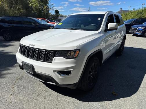 2022 Jeep Grand Cherokee WK Laredo