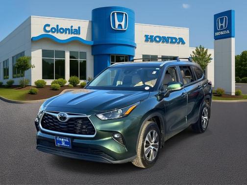 2023 Toyota Highlander XLE