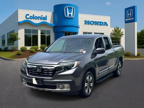 Modern Steel Metallic 2019 Honda Ridgeline RTL-E