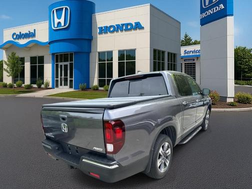 Modern Steel Metallic 2019 Honda Ridgeline RTL-E
