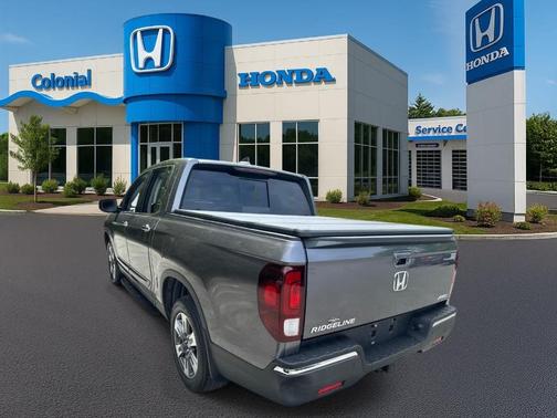 Modern Steel Metallic 2019 Honda Ridgeline RTL-E