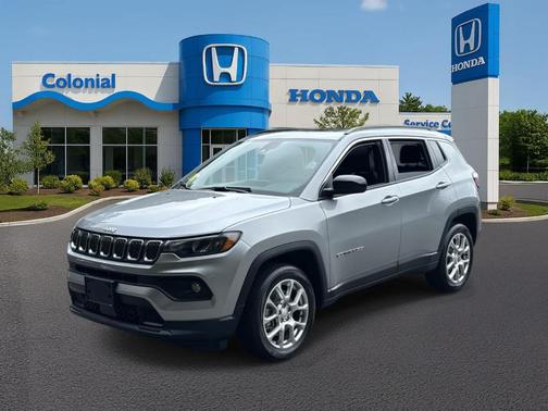 2023 Jeep Compass Latitude Lux