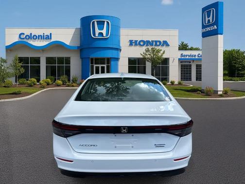 2025 Honda Accord Hybrid Touring