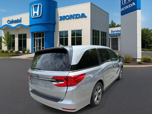 Lunar Silver Metallic 2021 Honda Odyssey EX