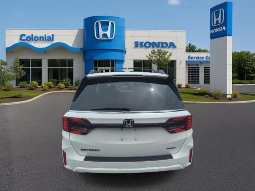 Platinum White Pearl 2026 Honda Odyssey Sport-L