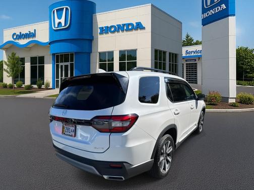 2025 Honda Pilot Elite