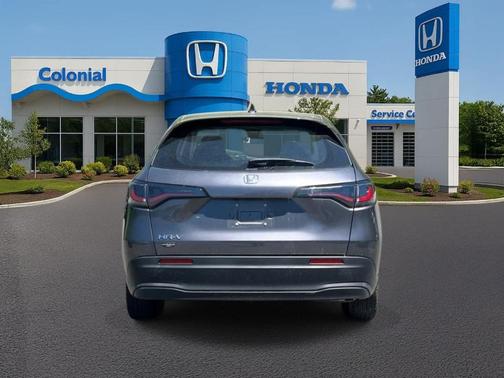 Modern Steel Metallic 2024 Honda HR-V LX